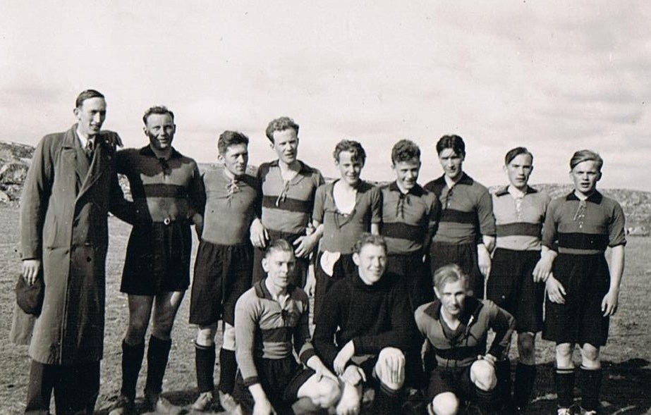1937
