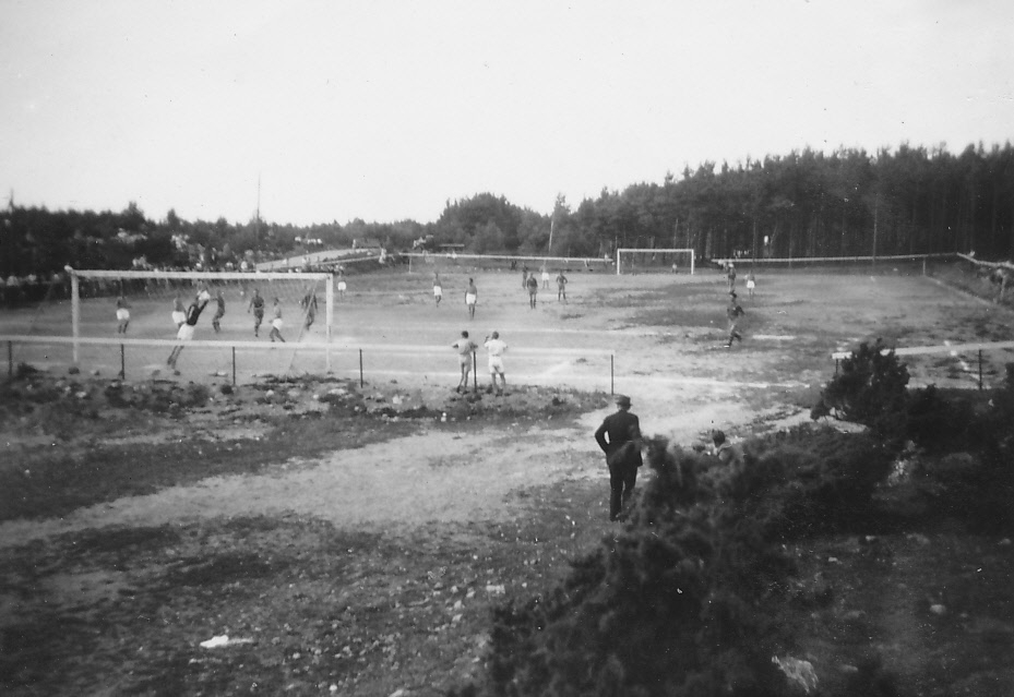 1948