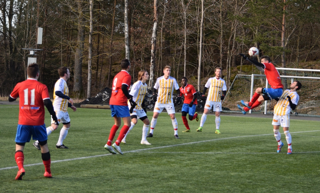 Gunnilse-Grebbestad 4-1