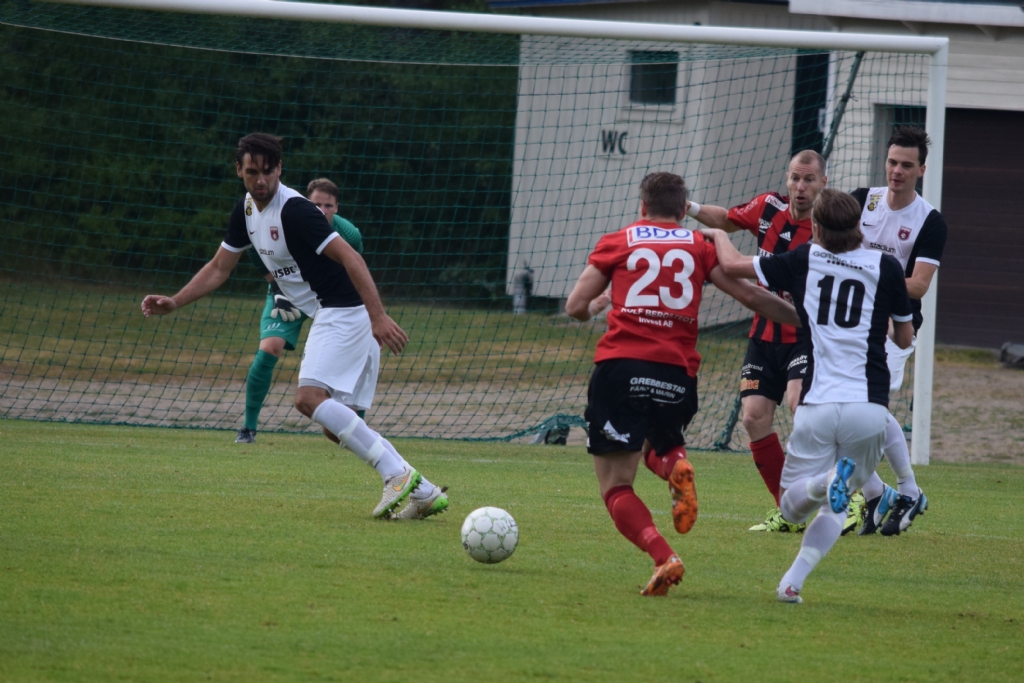 Grebbestad-Qviding 3-1