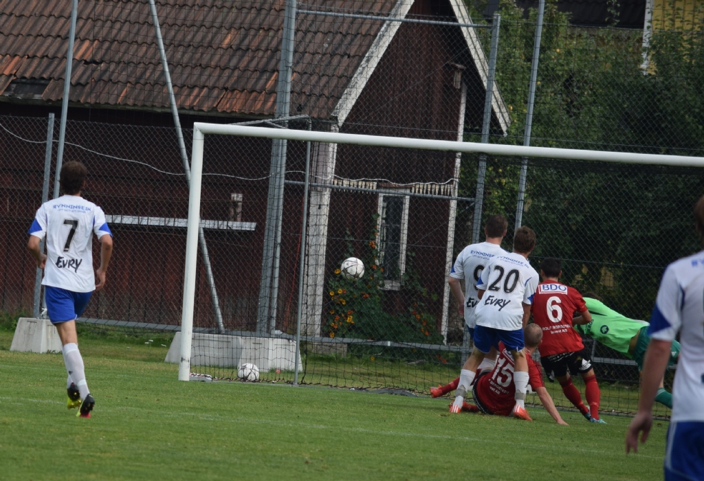Rynninge-Grebbestad 1-2