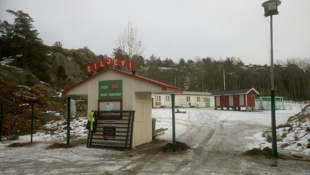 15 februari  Siljevis nya entré börjar ta form ...