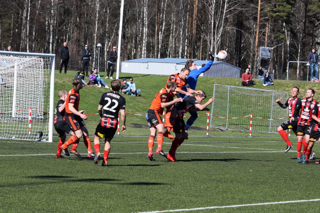 Grebbestad-Karlskrona 0-2