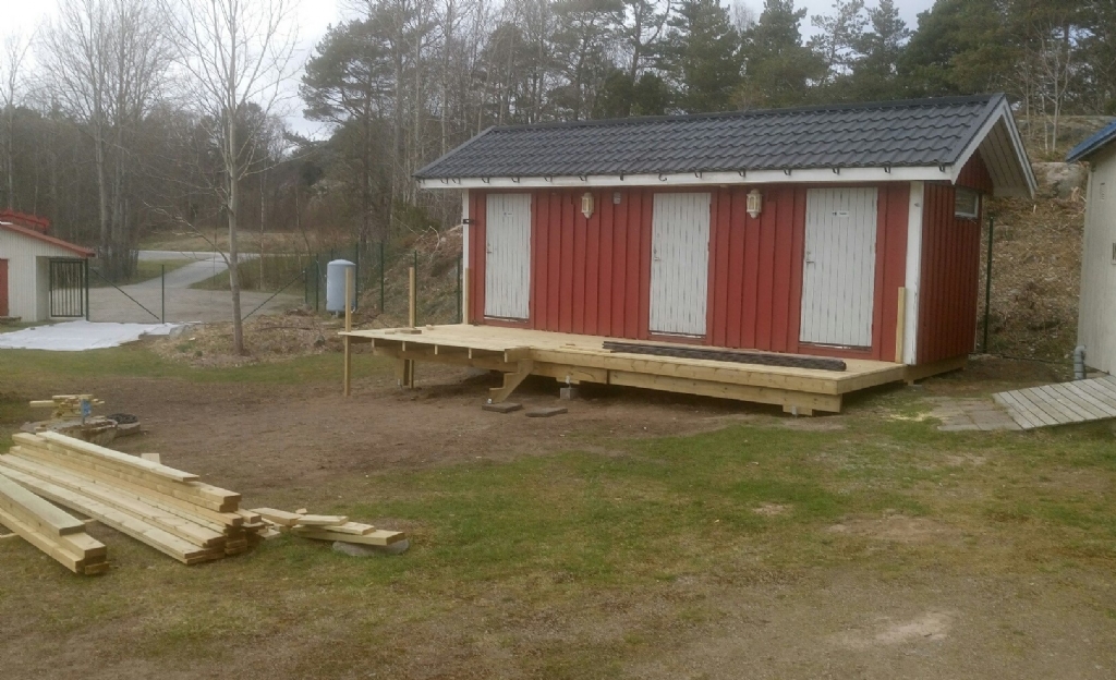 26 april  Altanen nästan klar