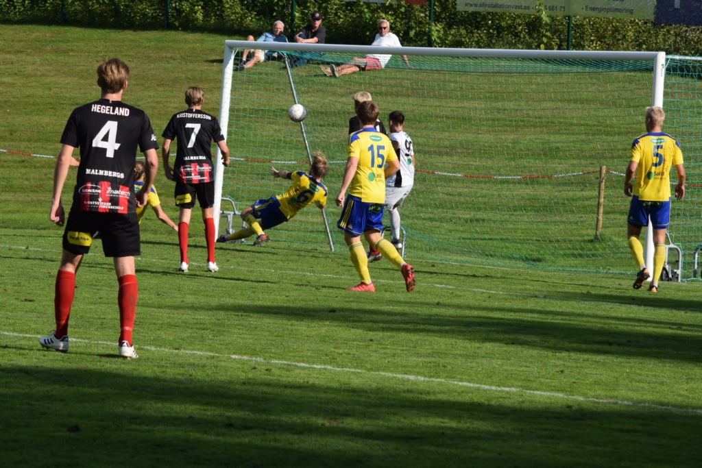 Grebbestad-Eskilsminne 2-2