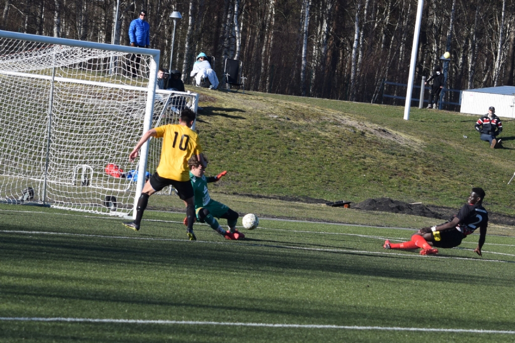 Grebbestad-Örebro Syrianska 1-3