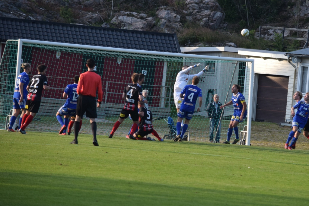 Grebbestad-Gauthiod 1-0