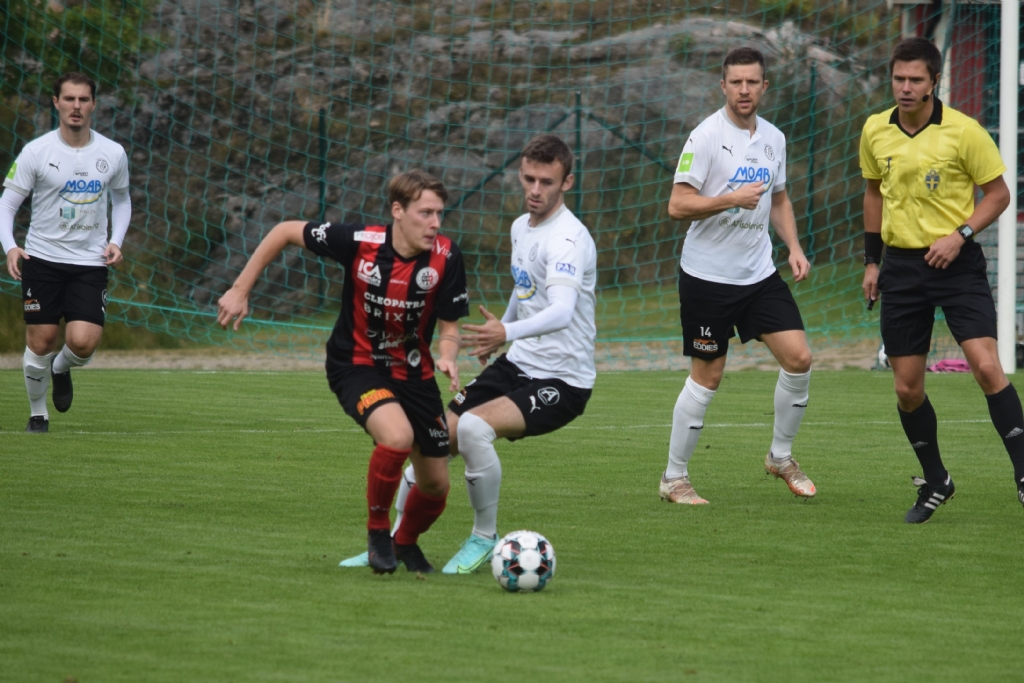 Grebbestad-Yxhult 5-2