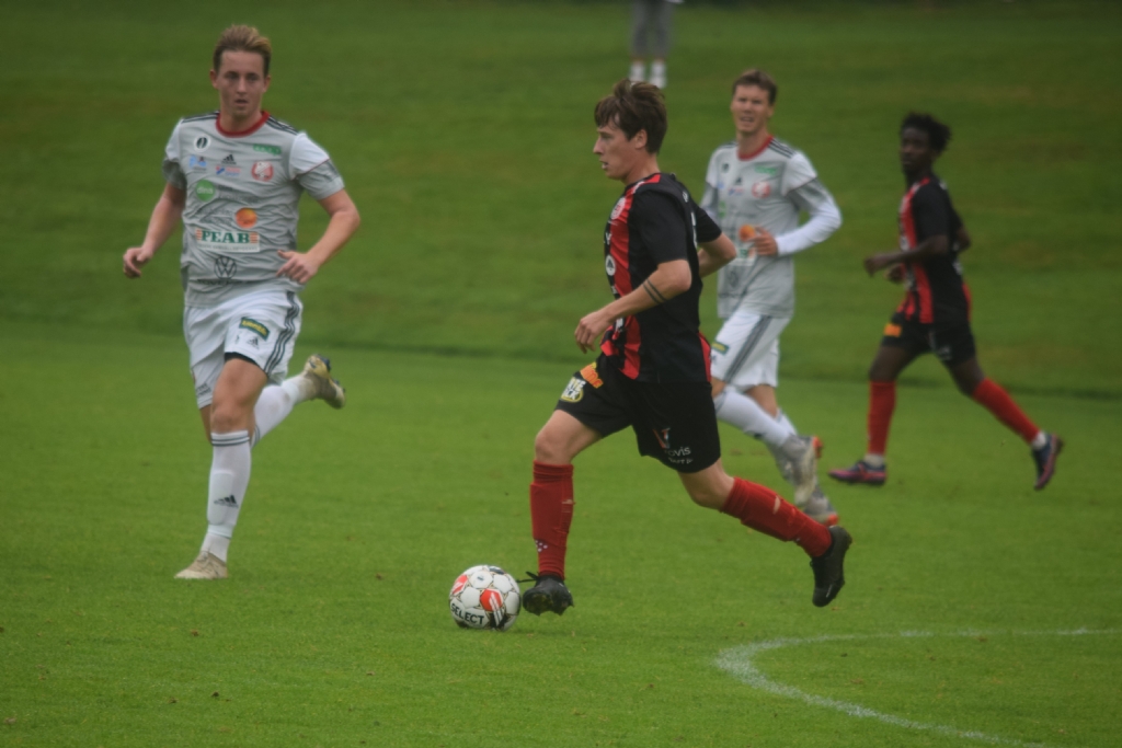 Grebbestad-Lidköping 2-1