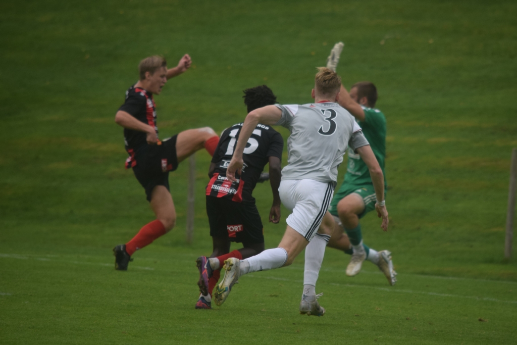 Grebbestad-Lidköping 2-1
