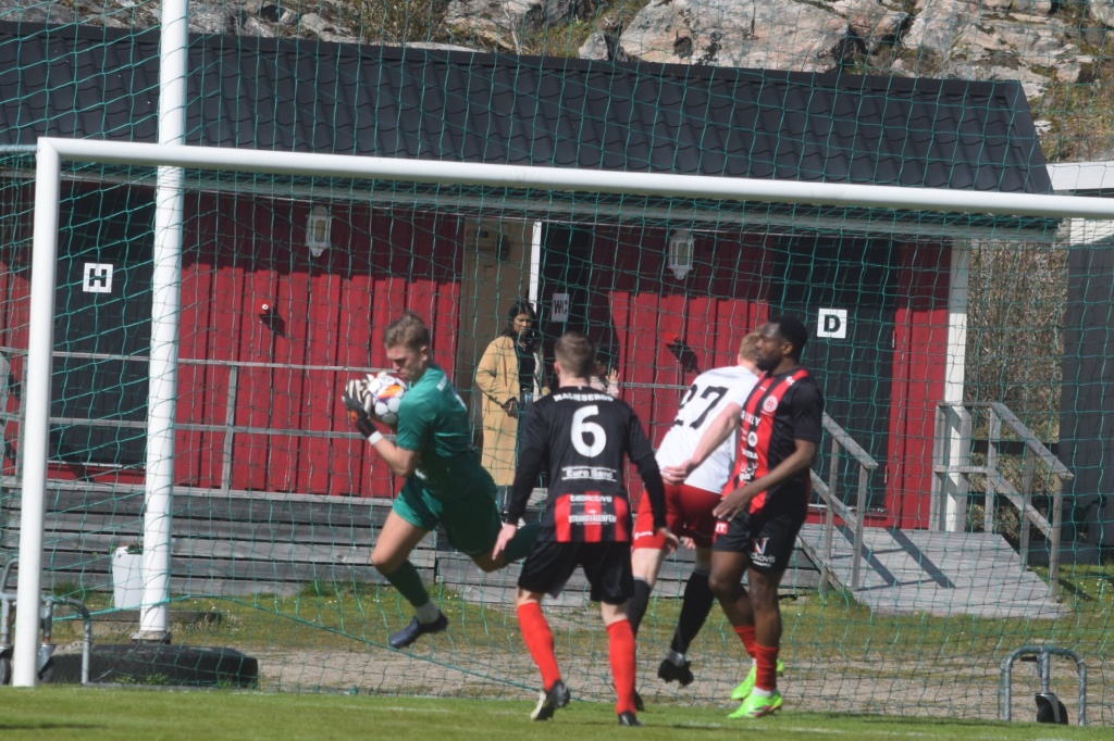 Grebbestad-Stenungsund 2-0