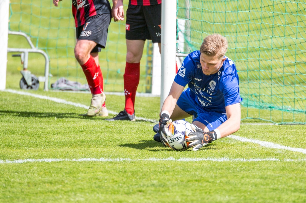 Grebbestad-Vänersborgs FK 3-0