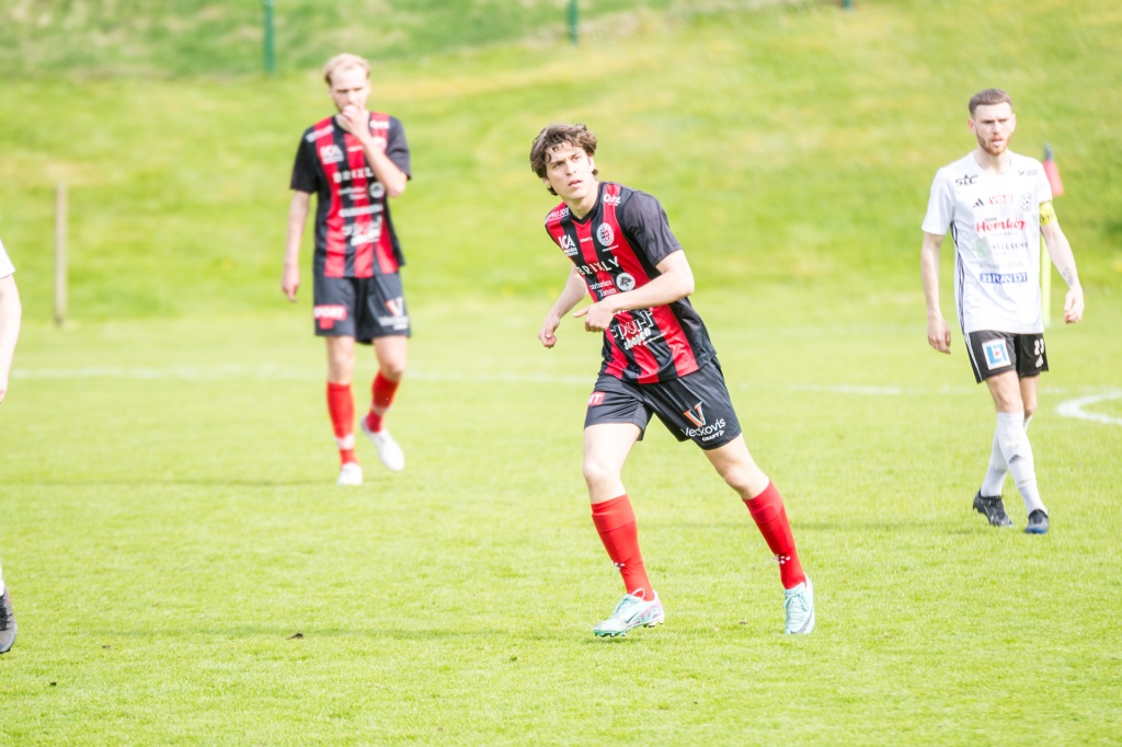 Grebbestad-Vänersborgs FK 3-0