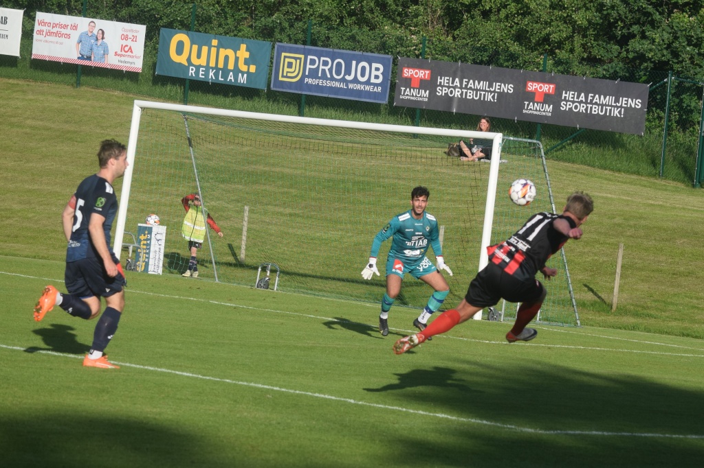 Grebbestad-Vänersborgs IF 4-0