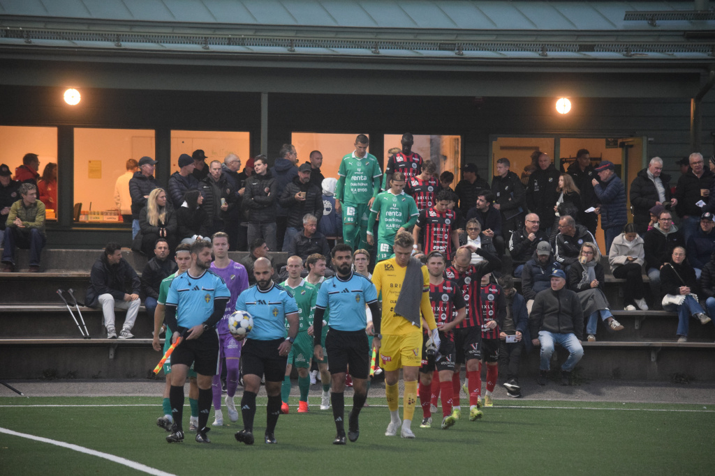 Grebbestad-Ljungskile 5-3 efter straffar