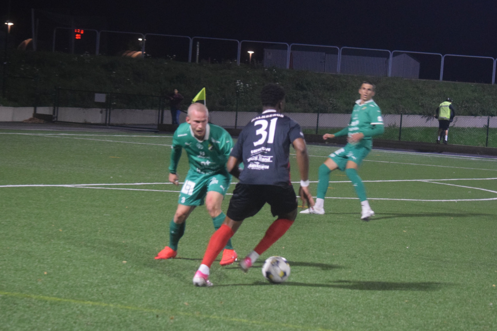 Grebbestad-Ljungskile 5-3 efter straffar